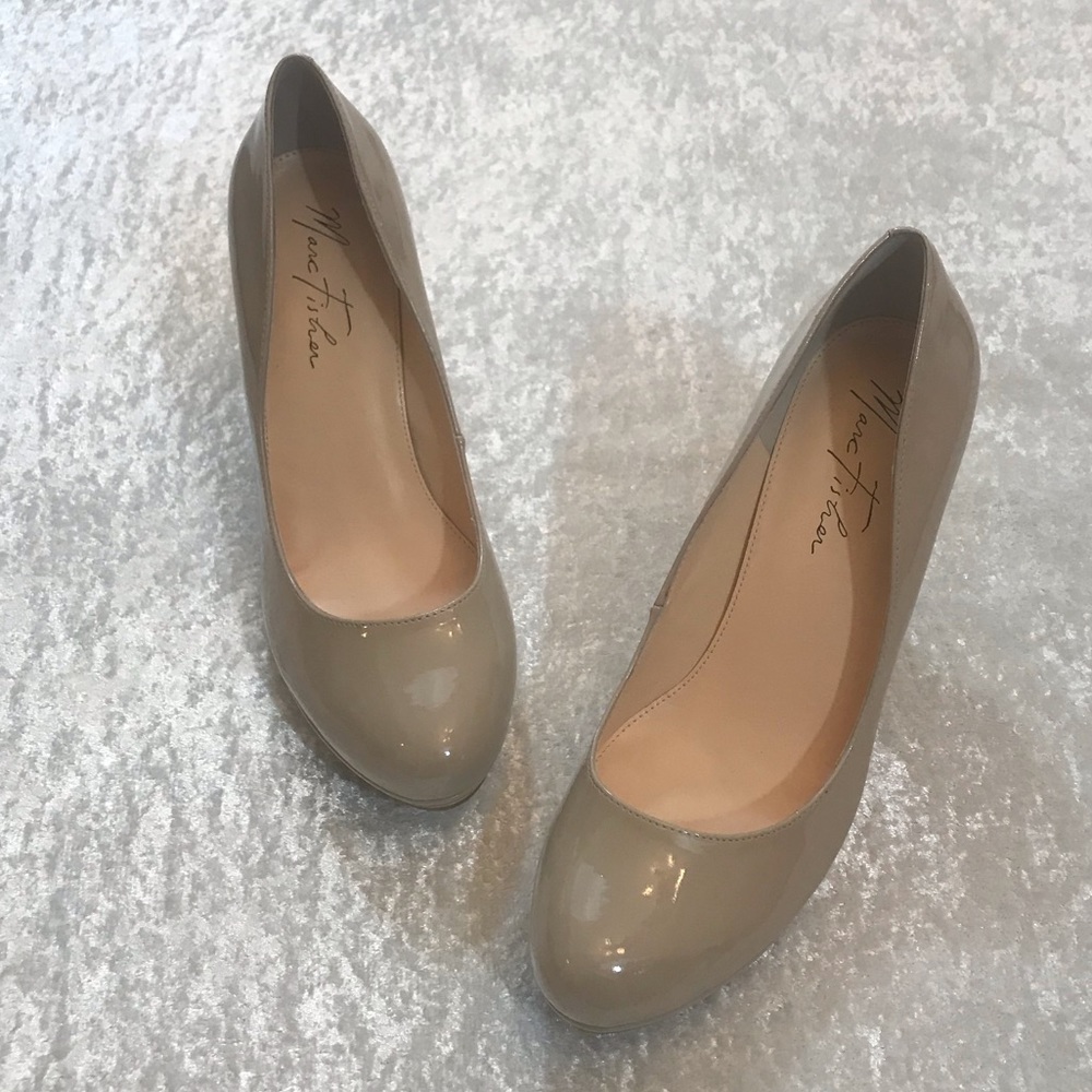 NWOT Marc Fisher Sydney Platform Pumps Size 7.5